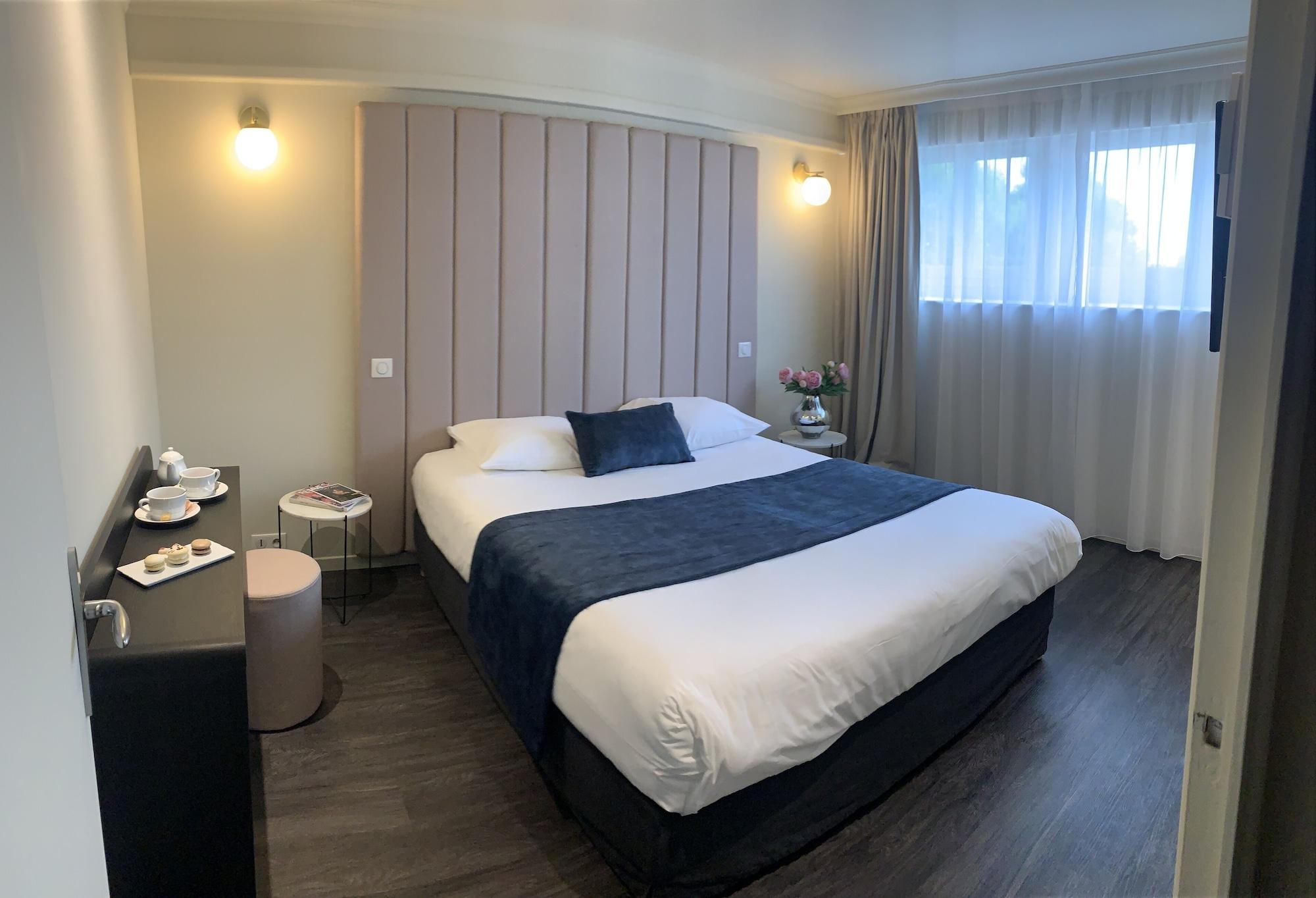 Saint Georges Hotel & Spa Чалон-Сур-Салне Экстерьер фото